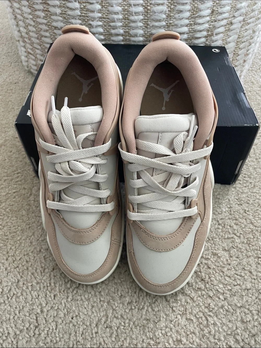 Nike Air Jordan 4 RM Hemp Light Orewood Brown FQ7940-202 Women's Size 8.5 NEW